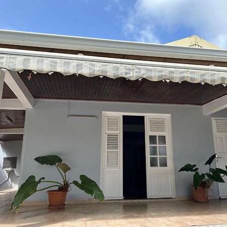 Villa A Louer A Sainte-Anne En Martinique Екстер'єр фото